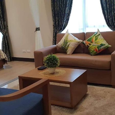 Mactan Newtown Deluxe Island Breeze Daire Lapu-Lapu City Dış mekan fotoğraf