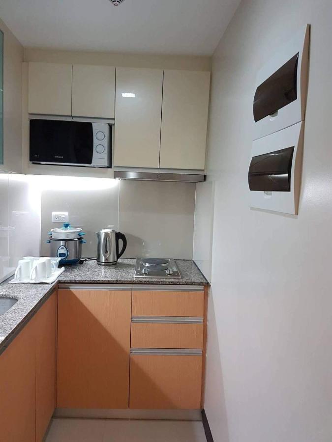 Mactan Newtown Deluxe Island Breeze Daire Lapu-Lapu City Dış mekan fotoğraf