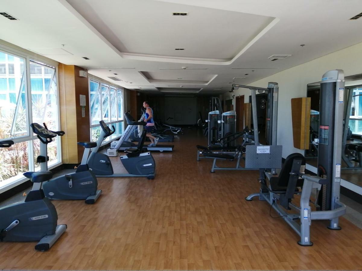 Mactan Newtown Deluxe Island Breeze Daire Lapu-Lapu City Dış mekan fotoğraf